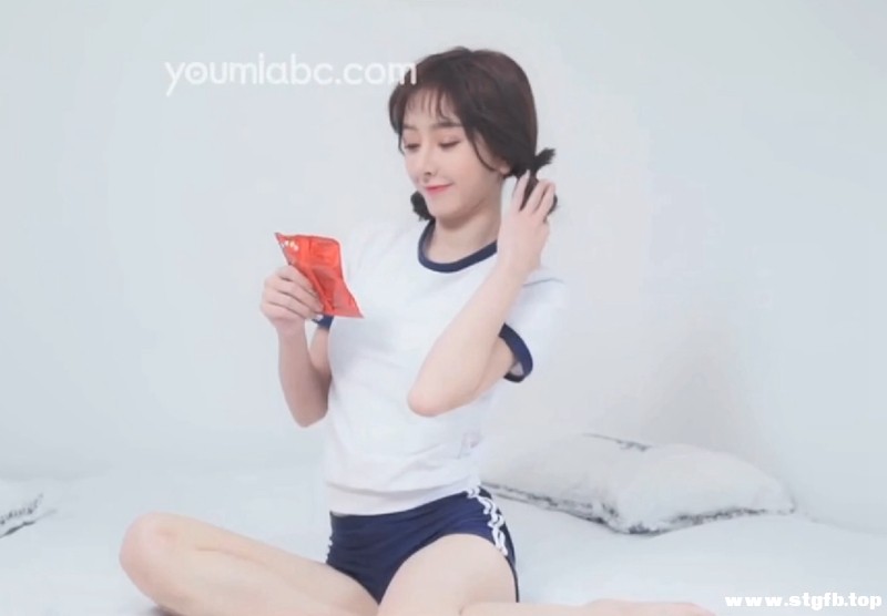 01.jpg